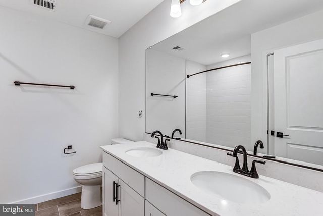 2071 SPRINGVALE DR, Bealeton, VA 22712