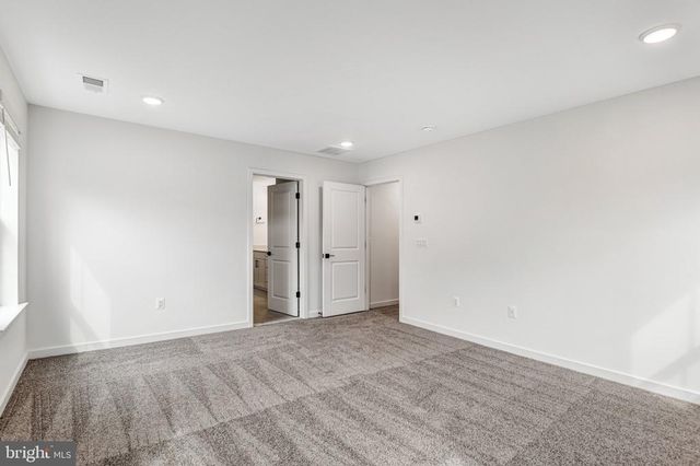 2071 SPRINGVALE DR, Bealeton, VA 22712