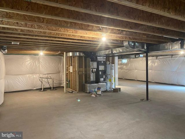 2071 SPRINGVALE DR, Bealeton, VA 22712