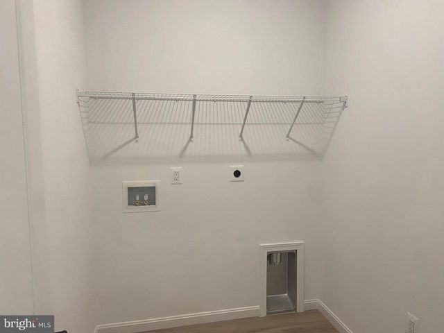 2071 SPRINGVALE DR, Bealeton, VA 22712