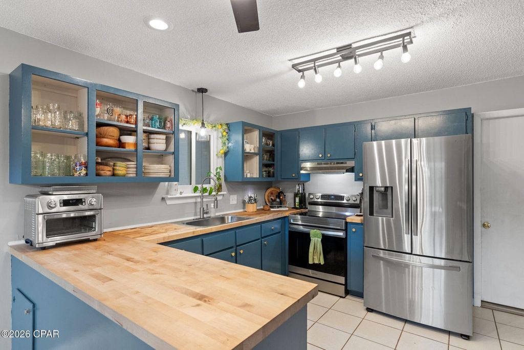 Image 8 of property listing at 146 Pelican Way, Panama City Beach, FL 32408