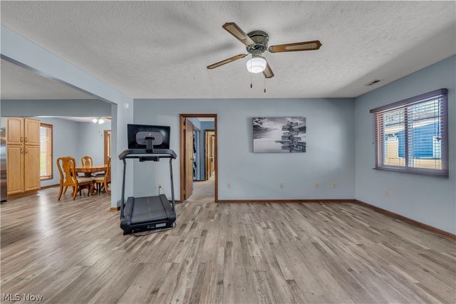 15064 W River Road, Columbia Station, OH 44028