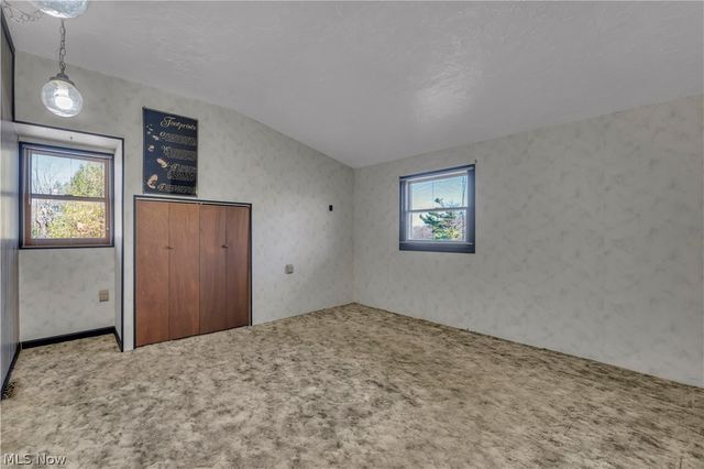 15064 W River Road, Columbia Station, OH 44028