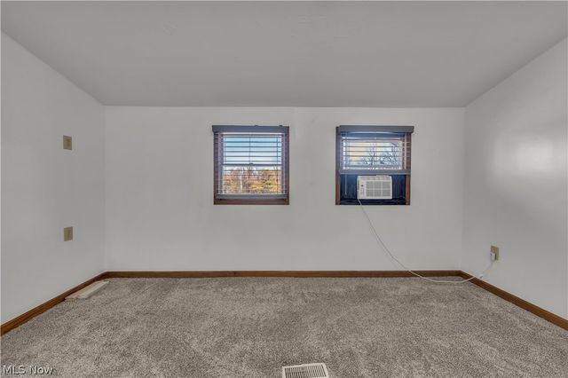 15064 W River Road, Columbia Station, OH 44028