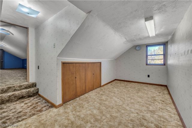 15064 W River Road, Columbia Station, OH 44028
