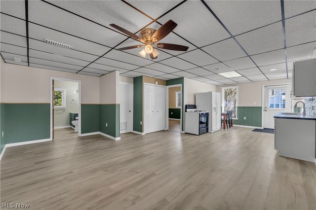 15064 W River Road, Columbia Station, OH 44028