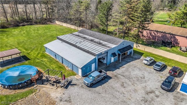 15064 W River Road, Columbia Station, OH 44028