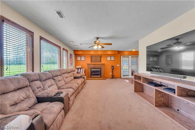 15064 W River Road, Columbia Station, OH 44028