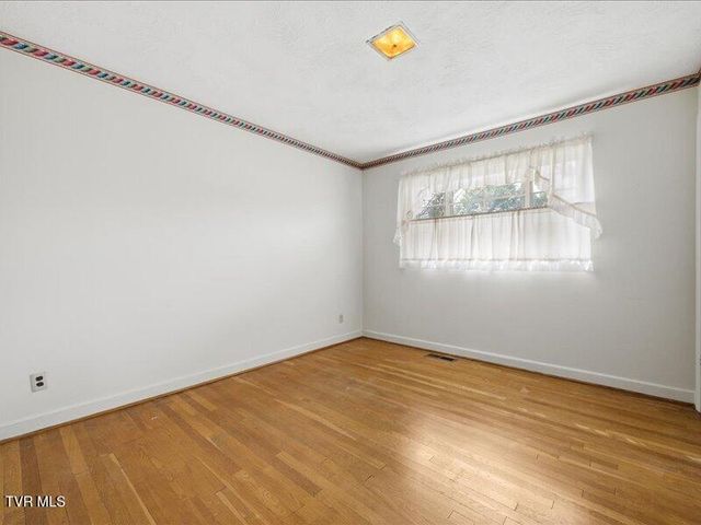 313 Belmont Drive, Bristol, TN 37620