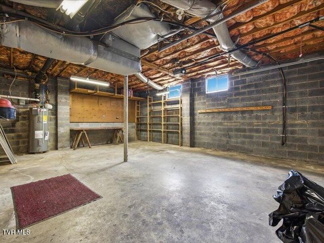 313 Belmont Drive, Bristol, TN 37620