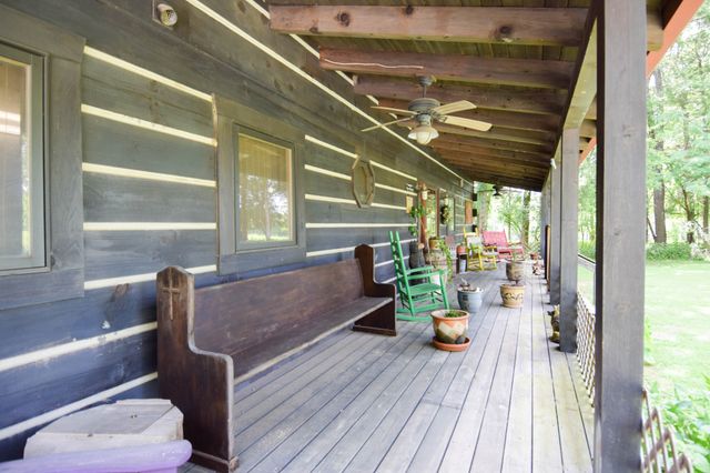 1060 Martha Ln, Gallatin, TN 37066