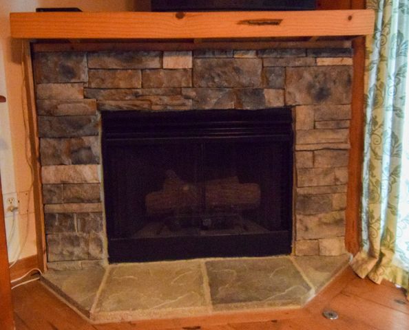 1060 Martha Ln, Gallatin, TN 37066