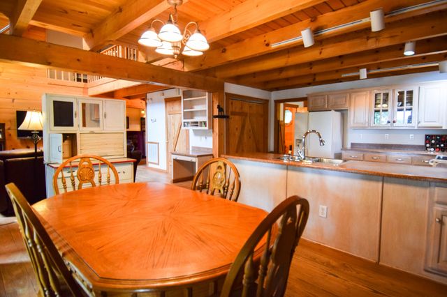 1060 Martha Ln, Gallatin, TN 37066