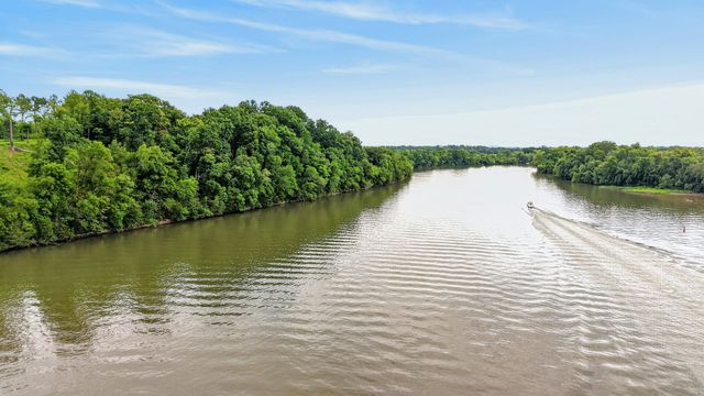 1060 Martha Ln, Gallatin, TN 37066