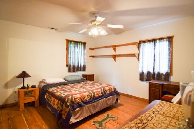 1060 Martha Ln, Gallatin, TN 37066
