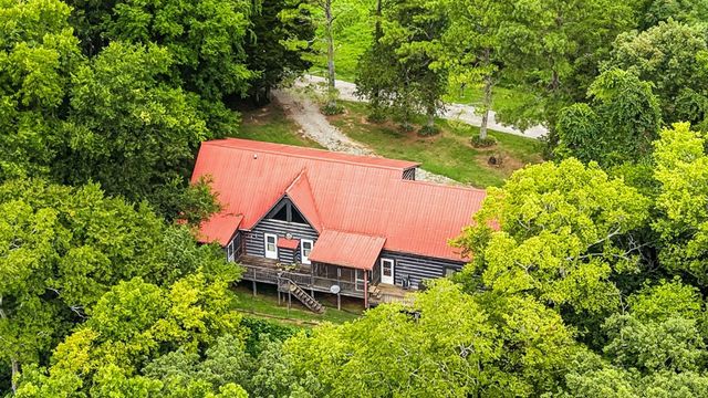 1060 Martha Ln, Gallatin, TN 37066