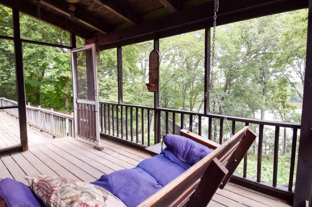 1060 Martha Ln, Gallatin, TN 37066