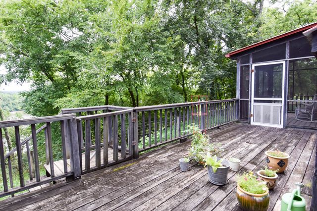 1060 Martha Ln, Gallatin, TN 37066