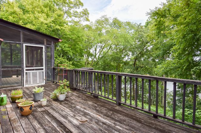 1060 Martha Ln, Gallatin, TN 37066