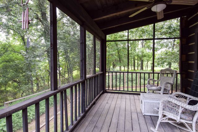 1060 Martha Ln, Gallatin, TN 37066