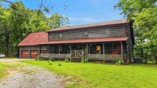 1060 Martha Ln, Gallatin, TN 37066