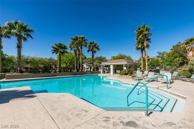 10809 Garden Mist Drive 2084, Las Vegas, NV 89135