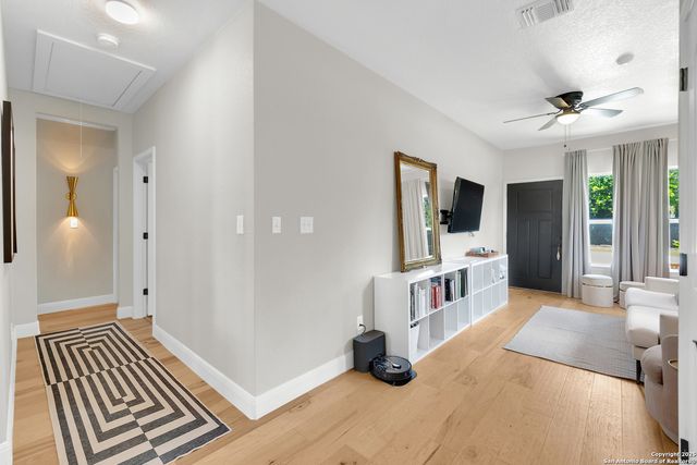 902 Bailey, San Antonio, TX 78210