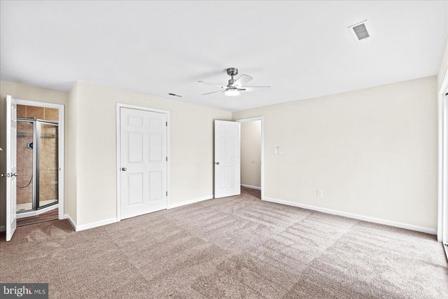 218 CIRCLE LN, Colonial Beach, VA 22443