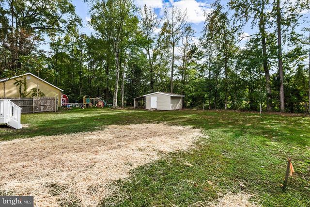 218 CIRCLE LN, Colonial Beach, VA 22443