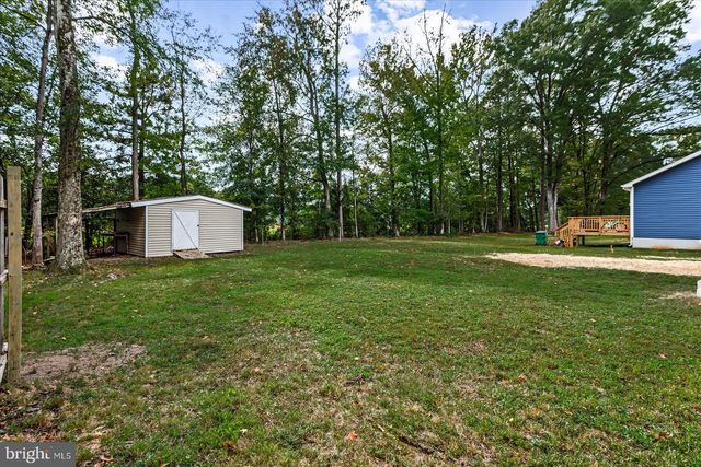 218 CIRCLE LN, Colonial Beach, VA 22443