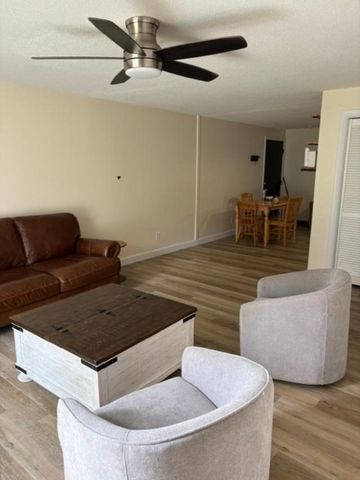 24 Inman St 3, Lawrence, MA 01843