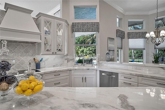 6807 NW 66th Way, Parkland, FL 33067