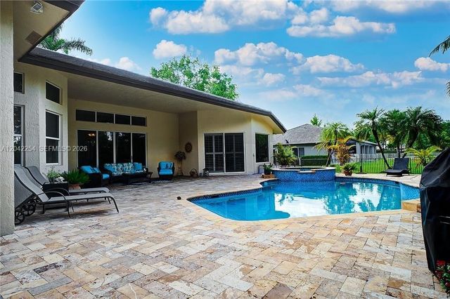 6807 NW 66th Way, Parkland, FL 33067