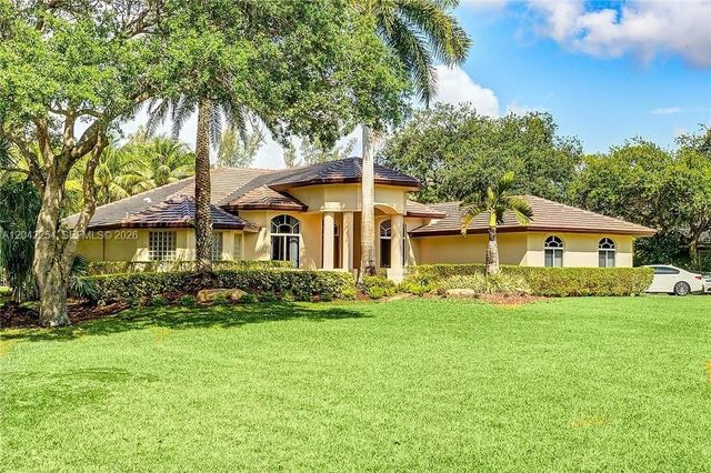 6807 NW 66th Way, Parkland, FL 33067