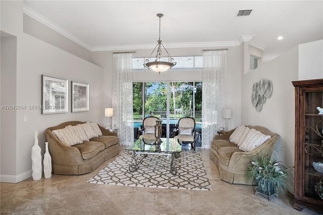 6807 NW 66th Way, Parkland, FL 33067