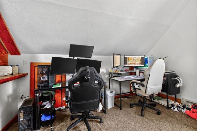 64 Hancock St, Haverhill, MA 01832