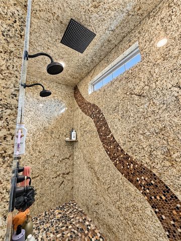 815 Ford Lane, Cave Springs, AR 72745