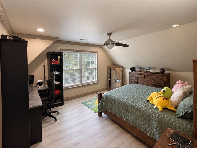 815 Ford Lane, Cave Springs, AR 72745