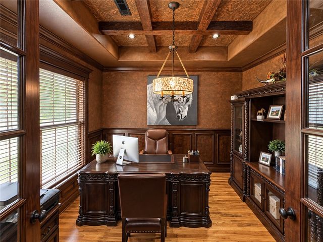 815 Ford Lane, Cave Springs, AR 72745