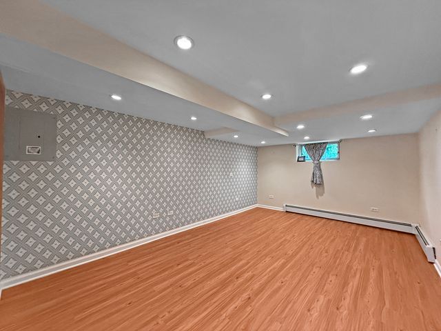 1016 Belleforte Avenue, Oak Park, IL 60302