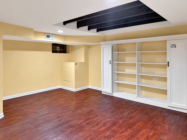 1016 Belleforte Avenue, Oak Park, IL 60302