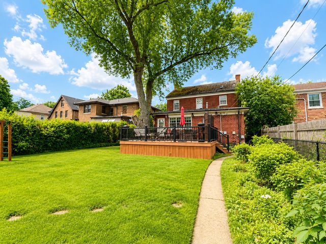 1016 Belleforte Avenue, Oak Park, IL 60302