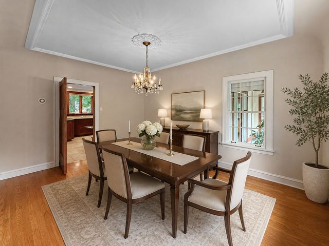 1016 Belleforte Avenue, Oak Park, IL 60302