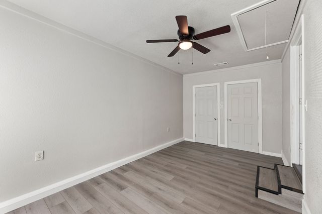 4411 N Wayne Court, Haltom City, TX 76117