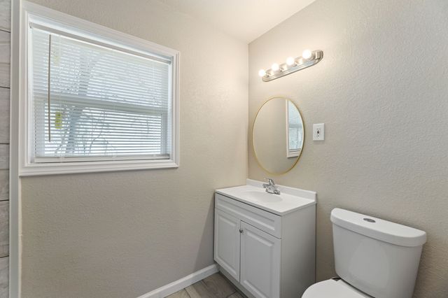 4411 N Wayne Court, Haltom City, TX 76117