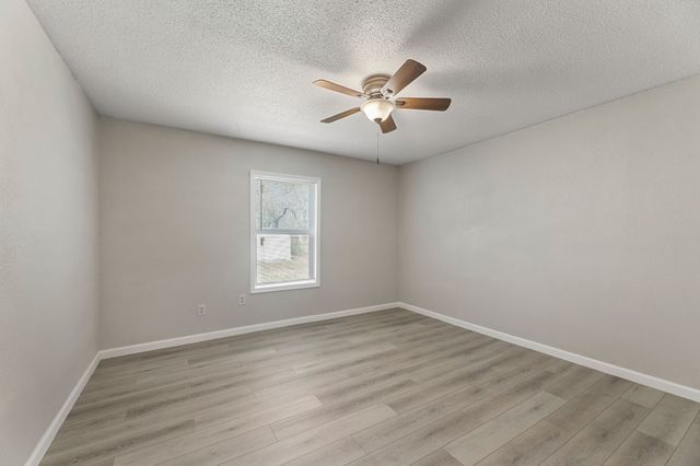 4411 N Wayne Court, Haltom City, TX 76117