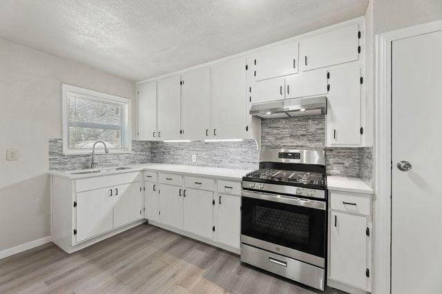 4411 N Wayne Court, Haltom City, TX 76117
