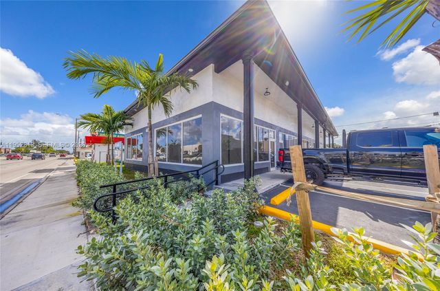4030 Pembroke Road, Hollywood, FL 33021