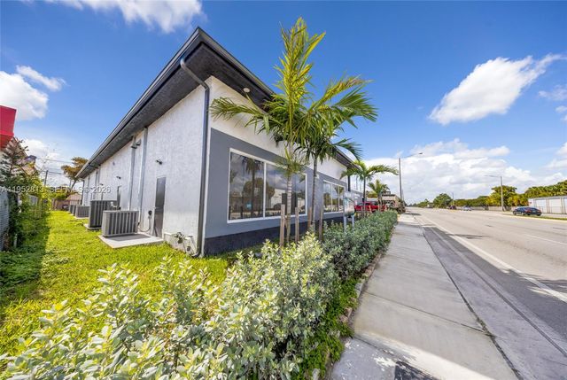 4030 Pembroke Road, Hollywood, FL 33021