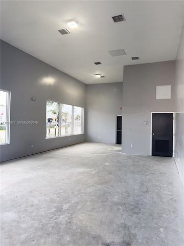 4030 Pembroke Road, Hollywood, FL 33021